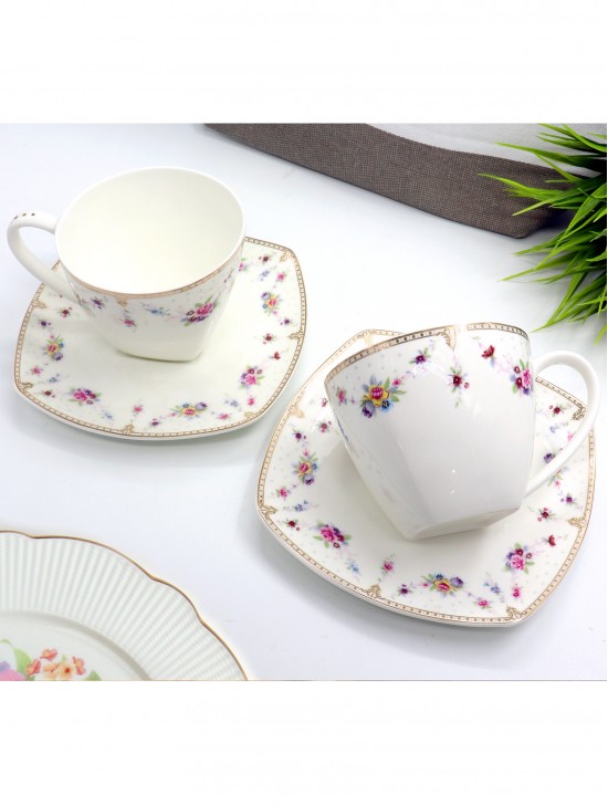 Porcelain Little Flowers 2 Cups and 2 Saucers With Gift Box